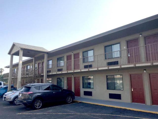 Executive Inn Kingsville Εξωτερικό φωτογραφία