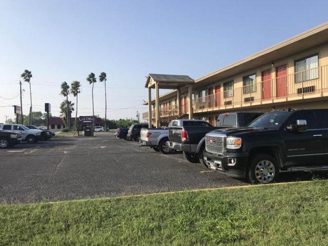 Executive Inn Kingsville Εξωτερικό φωτογραφία