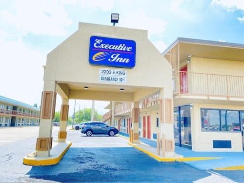 Executive Inn Kingsville Εξωτερικό φωτογραφία