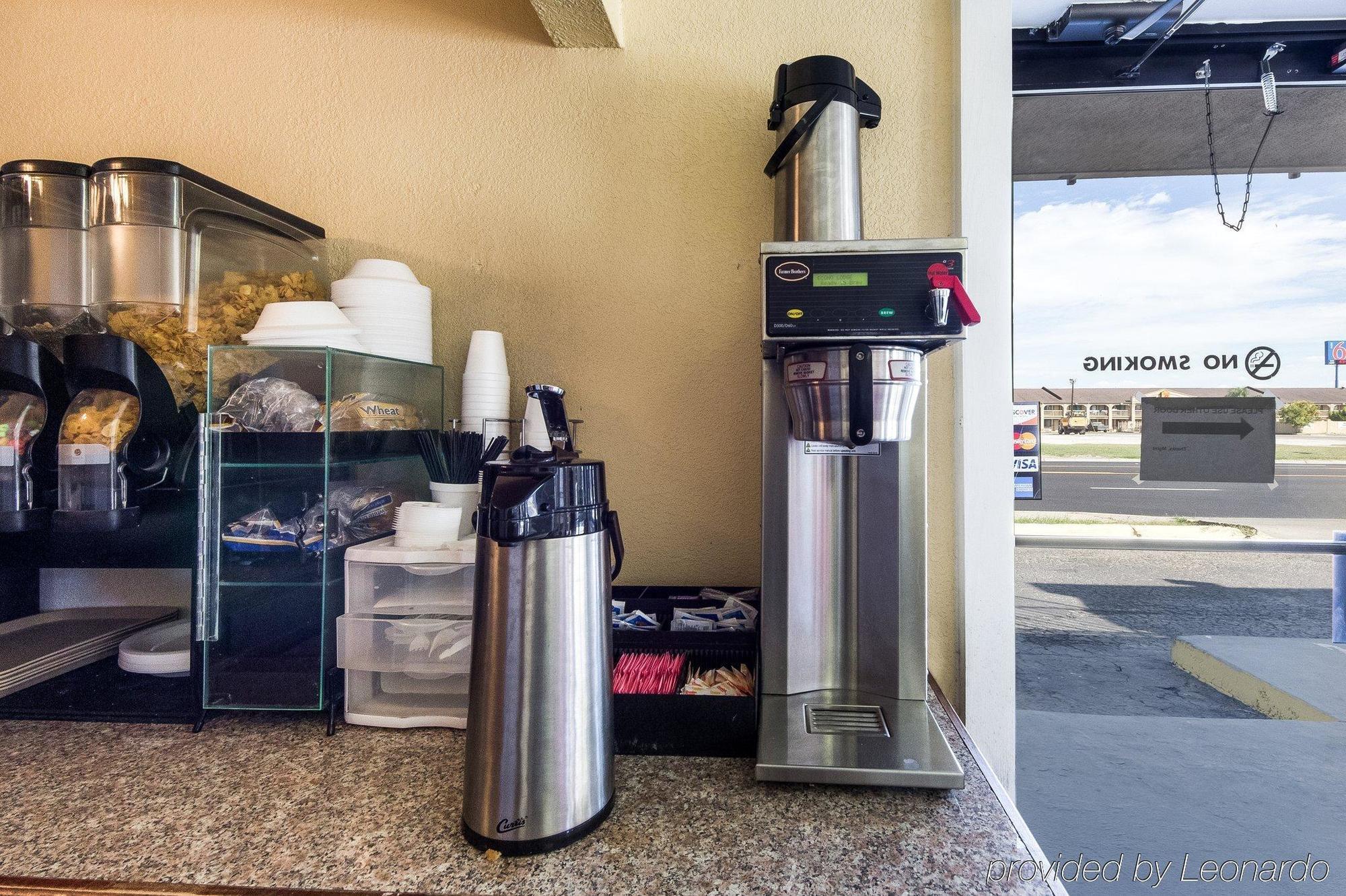 Executive Inn Kingsville Εξωτερικό φωτογραφία