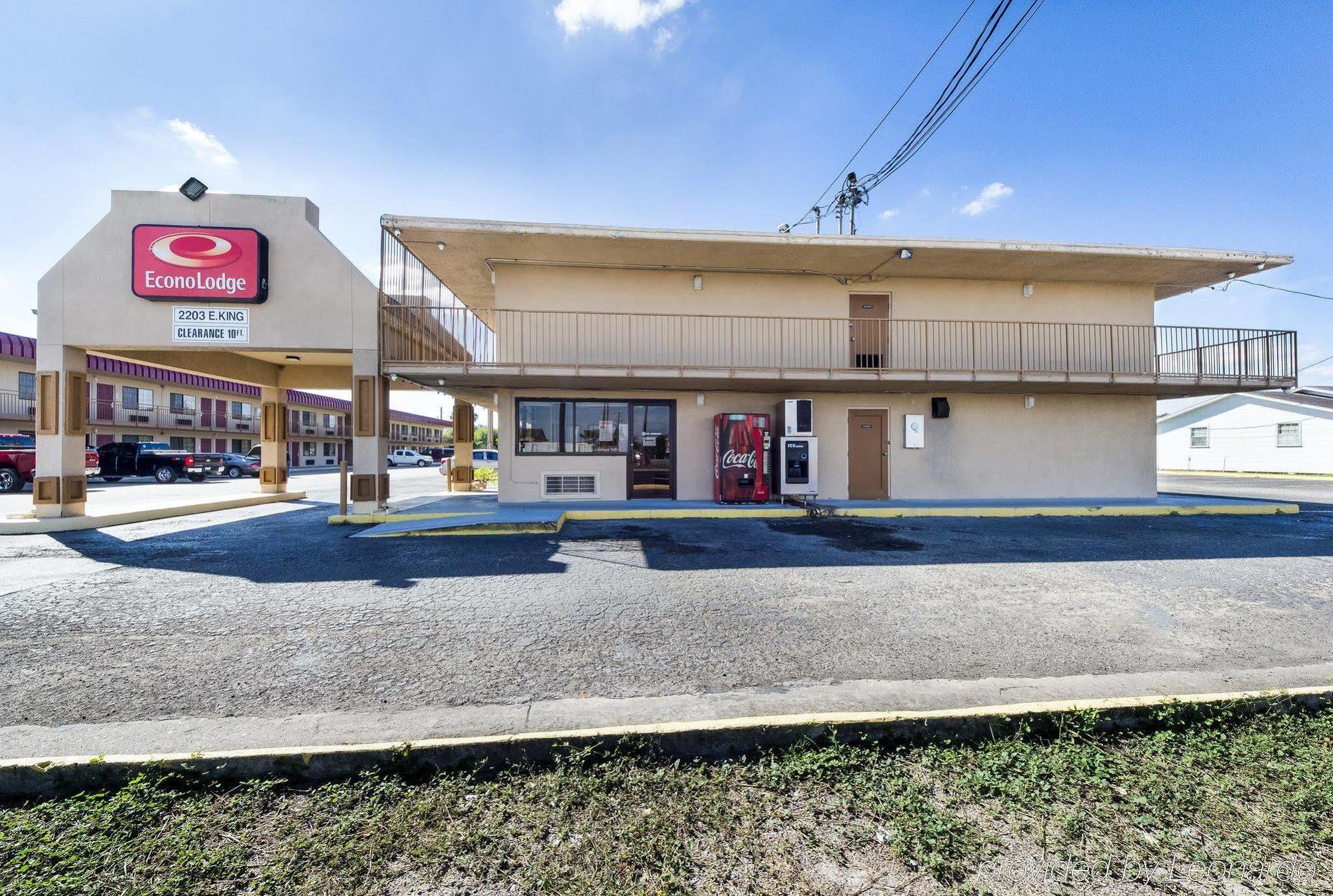 Executive Inn Kingsville Εξωτερικό φωτογραφία